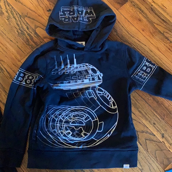 Star Wars bundle! 2 long sleeve shirts and a hoodie - Picture 3 of 4